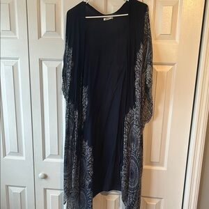 Elegant Navy and White Kimono